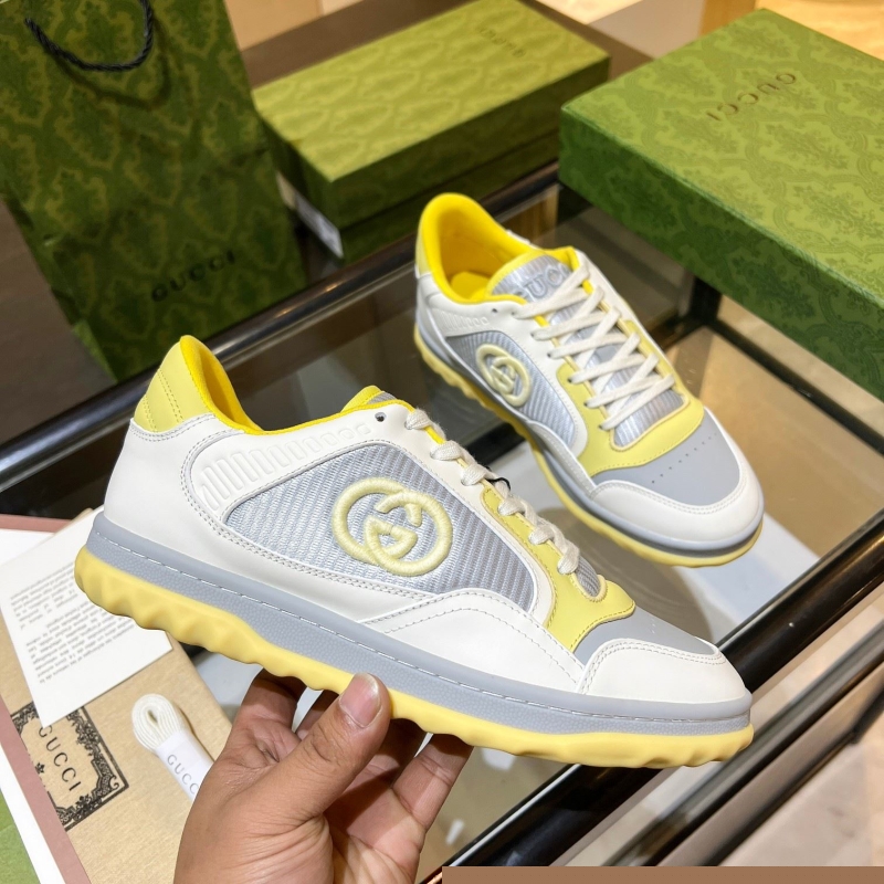 G*u*i casual shoes